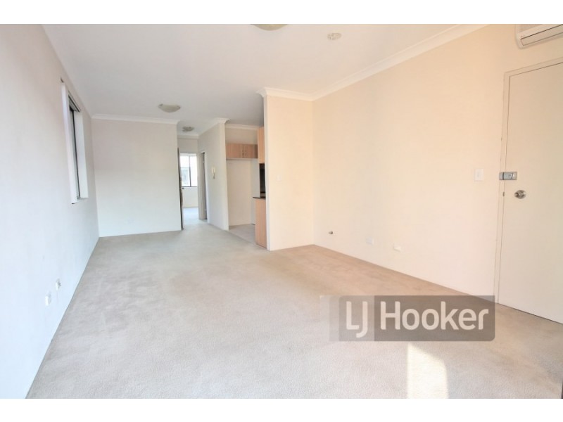 11/10-12 Reid Avenue, Westmead NSW 2145