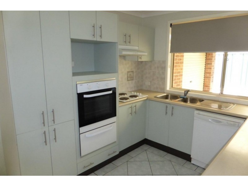 42 Wollomombi Way, Hoxton Park NSW 2171