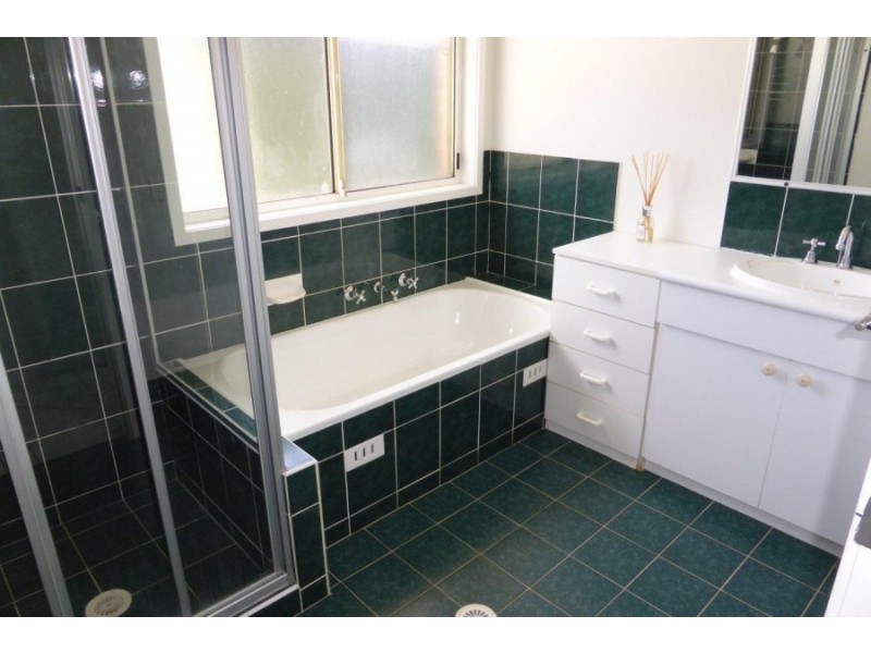 42 Wollomombi Way, Hoxton Park NSW 2171