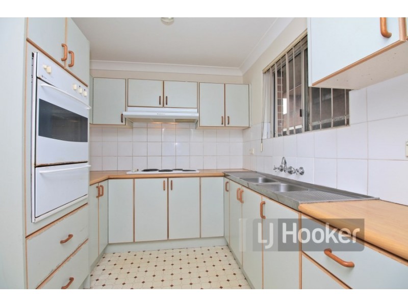 3/8 Central Avenue, Westmead NSW 2145