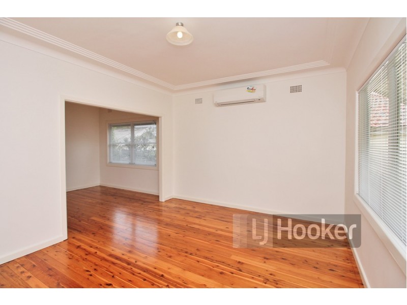 10 Drew Street, Westmead NSW 2145