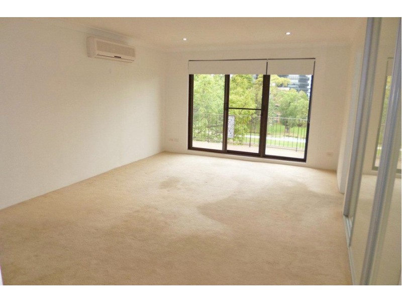 15/3 Elizabeth Street, Parramatta NSW 2150