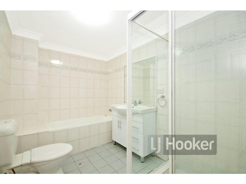 1/19-21 Oxford Street, Merrylands NSW 2160