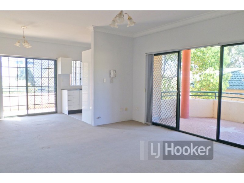 1/64 Weston Street, Harris Park NSW 2150