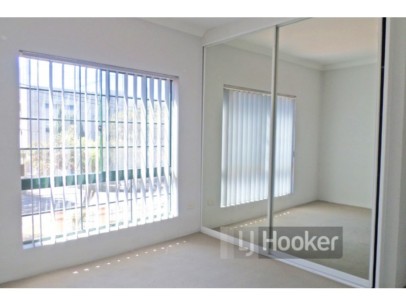 1/64 Weston Street, Harris Park NSW 2150