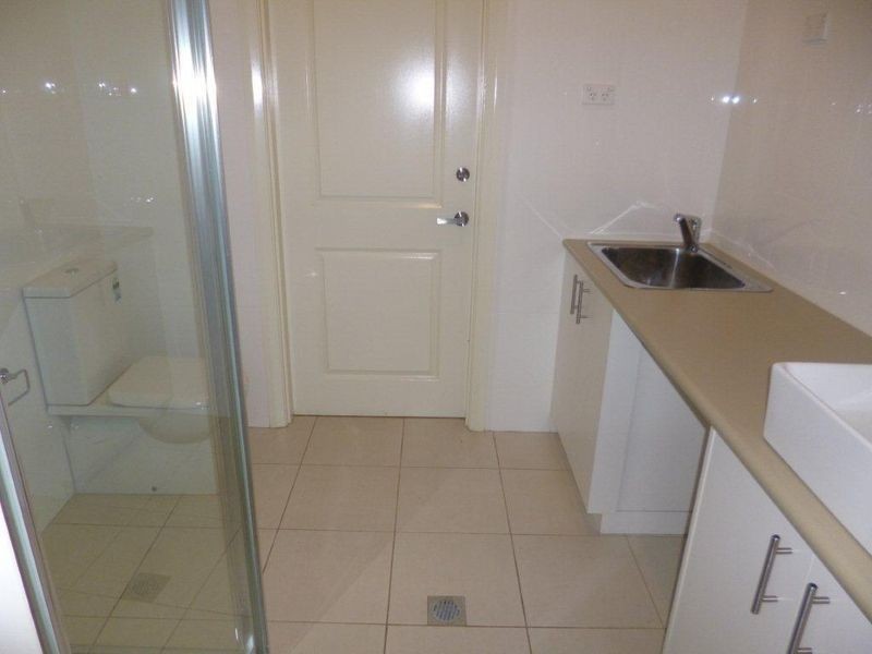 15 Drew Street, Westmead NSW 2145