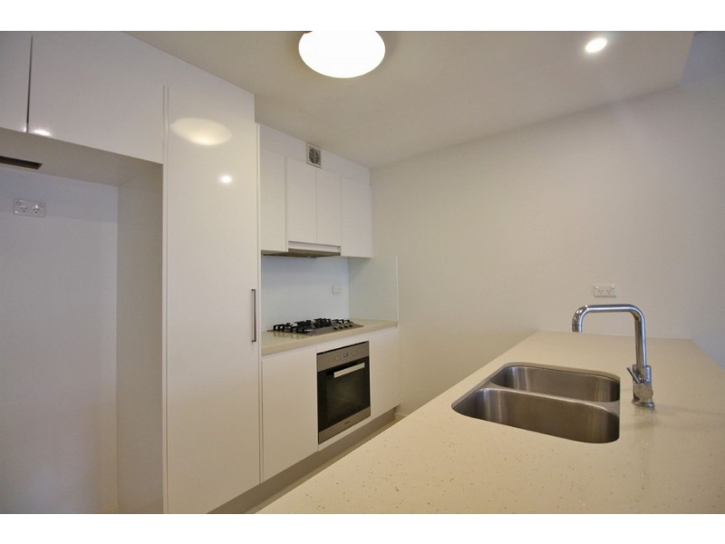 112/7-11 Magnolia Drive, Breakfast Point NSW 2137