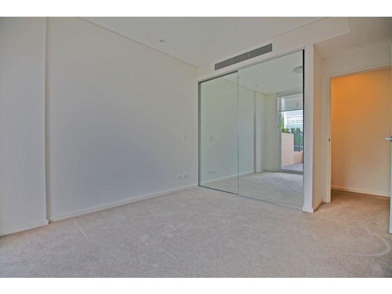 112/7-11 Magnolia Drive, Breakfast Point NSW 2137
