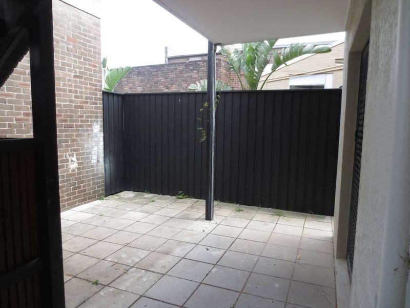 2/15 Metropolitan Street, Enmore NSW 2042