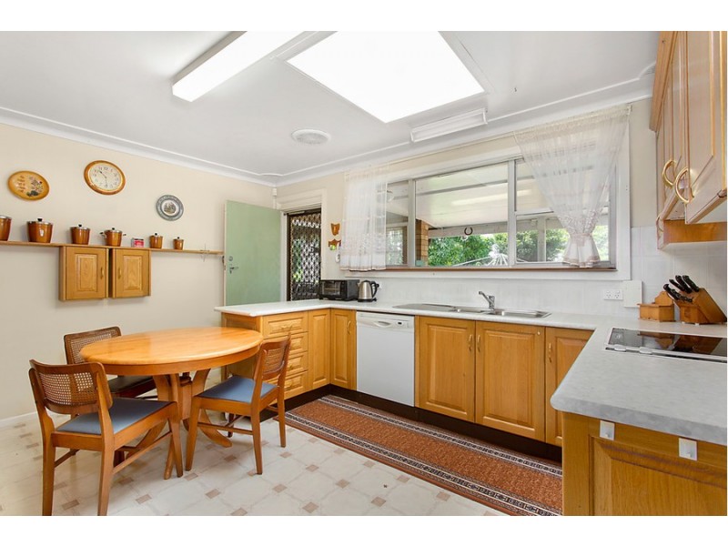 4 Davidson Avenue, North Rocks NSW 2151