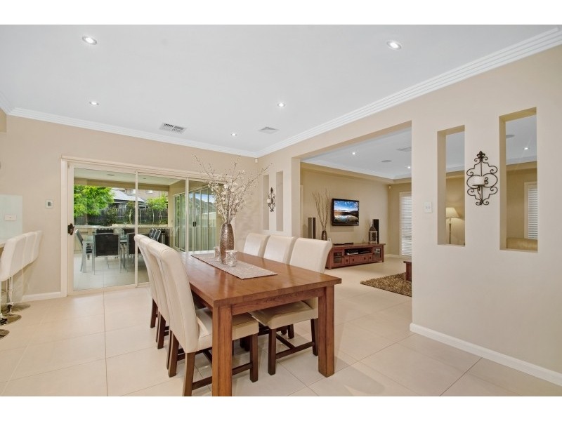 5 Affleck Circuit, Kellyville NSW 2155