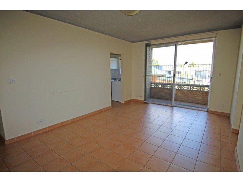 2/20 Harris Street, Harris Park NSW 2150