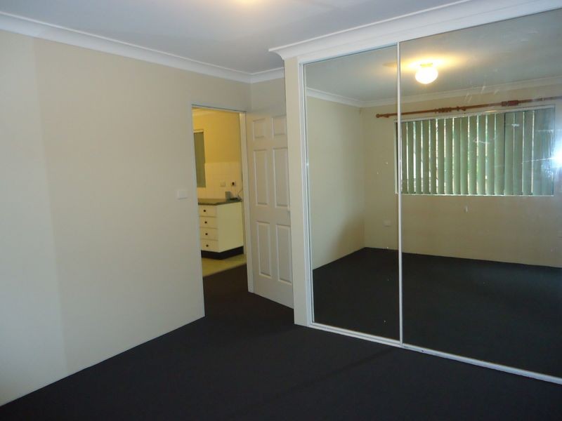 10-12 Bailey Street, Westmead NSW 2145