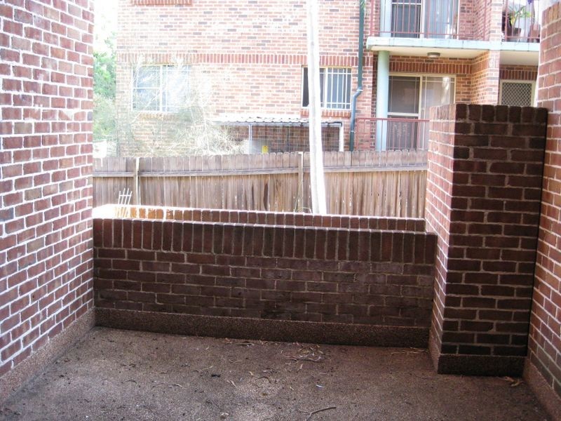 10-12 Bailey Street, Westmead NSW 2145