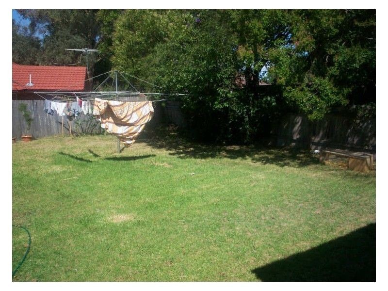 25 Bridge Road, Westmead NSW 2145