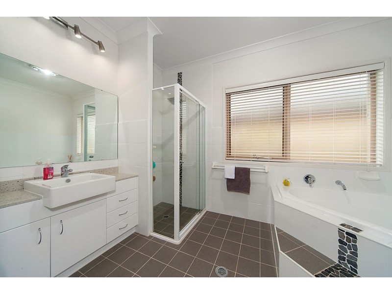 11 Carindale Street, Kellyville Ridge NSW 2155