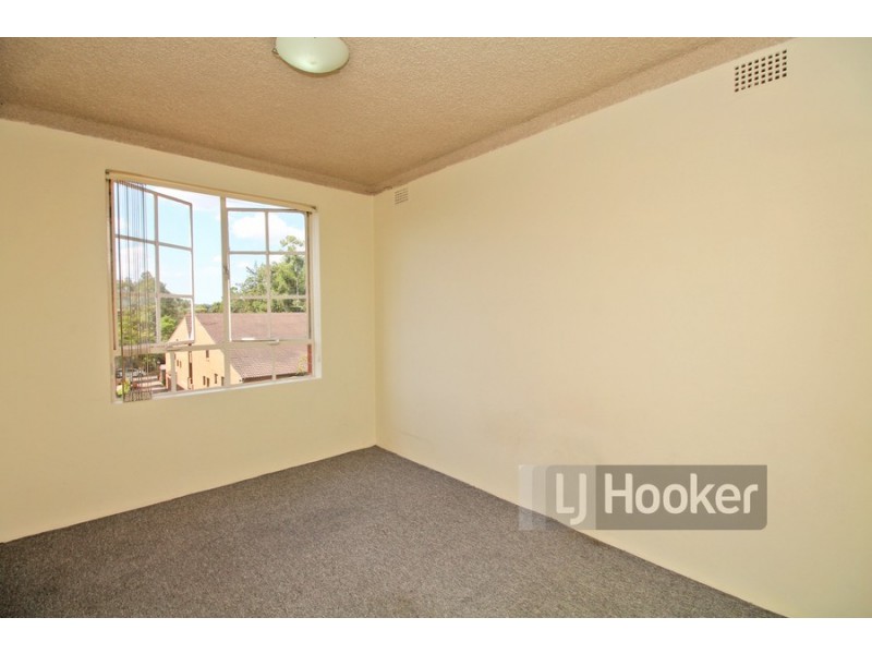 12/23 Caroline Street, Westmead NSW 2145