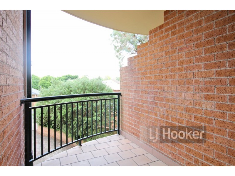 2/2-4 Lennox Street, Parramatta NSW 2150