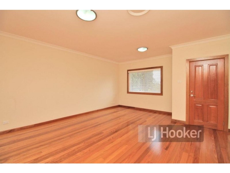 2 Anderson Street, Westmead NSW 2145