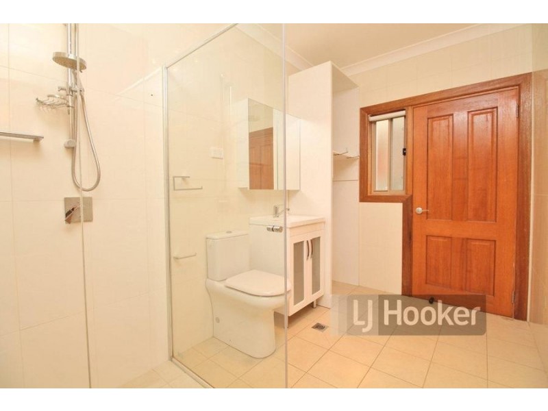 2 Anderson Street, Westmead NSW 2145