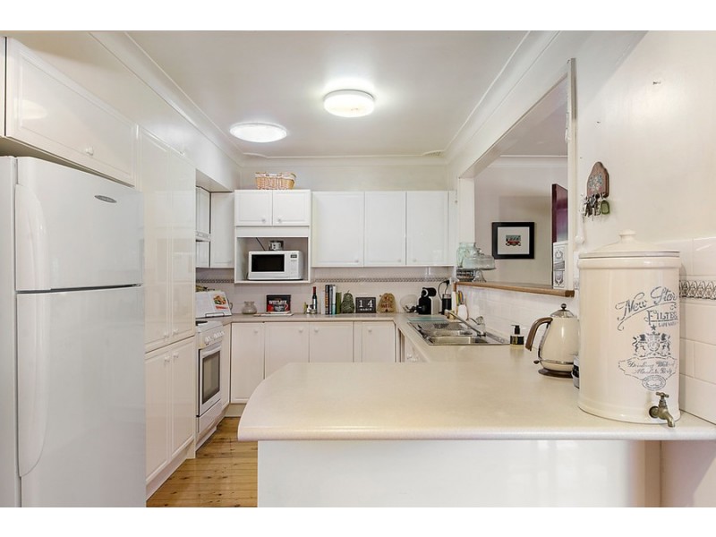 25 Lyle Street, Girraween NSW 2145