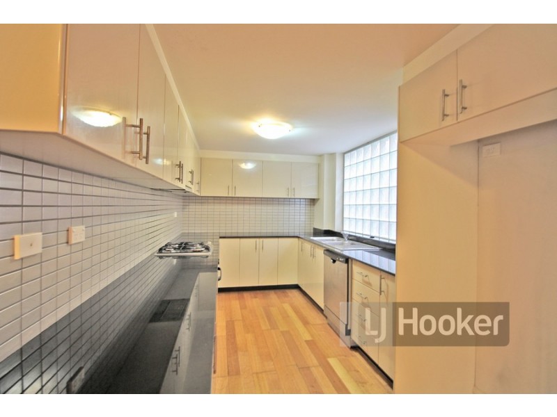 301/33 Cowper Street, Parramatta NSW 2150