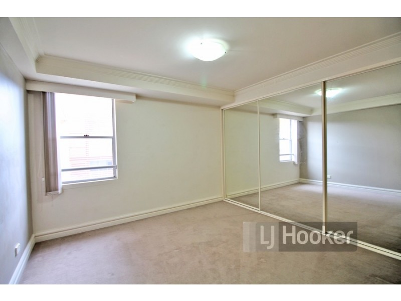 301/33 Cowper Street, Parramatta NSW 2150