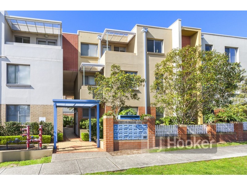 4/22-24A Parkside Lane, Westmead NSW 2145