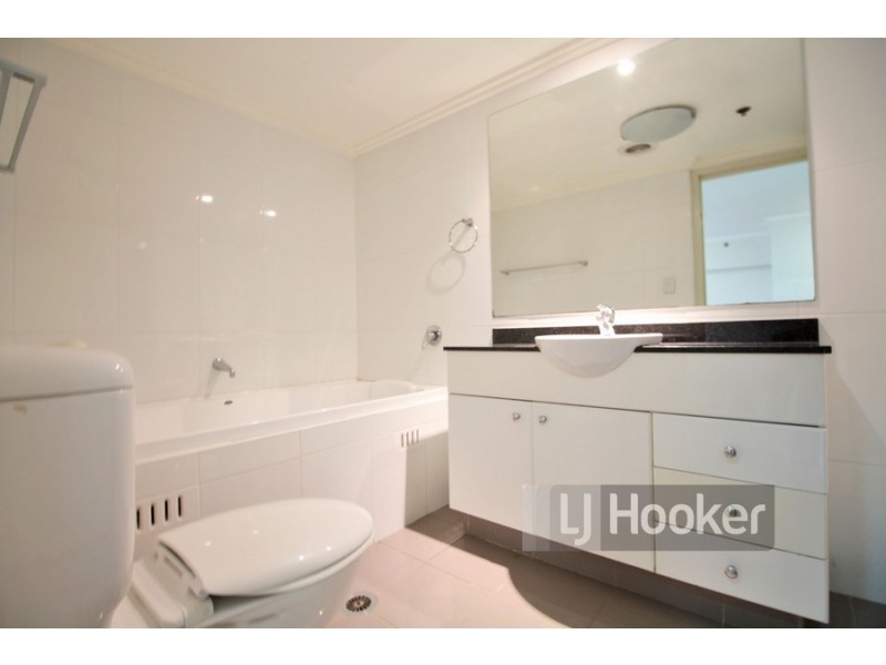 117/13-15 Hassall Street, Parramatta NSW 2150