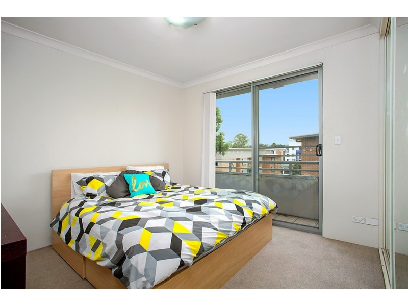 8/178-182 Bridge Road, Westmead NSW 2145