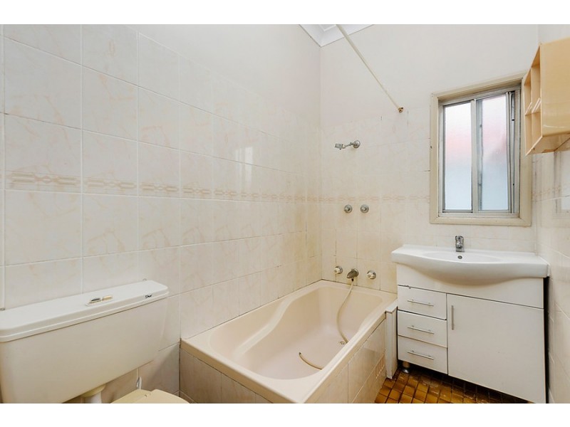 42 Monash Street, Wentworthville NSW 2145