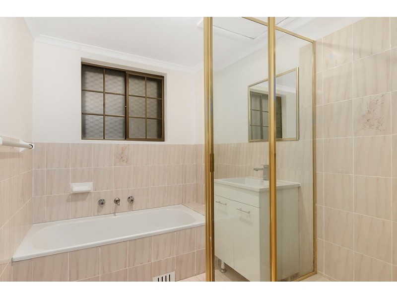 1/8 Hainsworth Street, Westmead NSW 2145