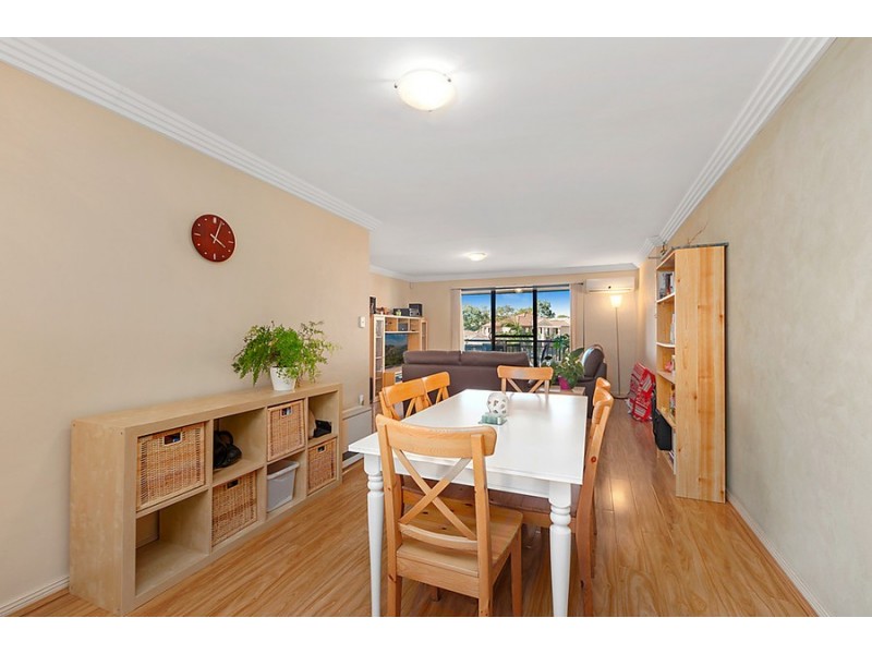 13/47-53 Dobson Crescent, Baulkham Hills NSW 2153