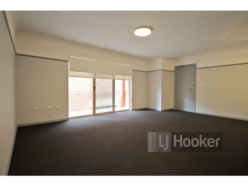 6/23-25 Oxford Street, Merrylands NSW 2160