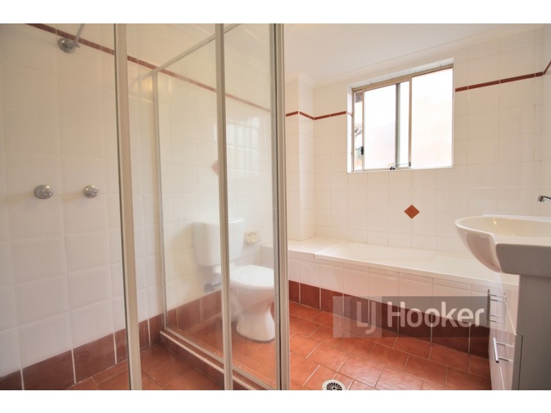 6/23-25 Oxford Street, Merrylands NSW 2160