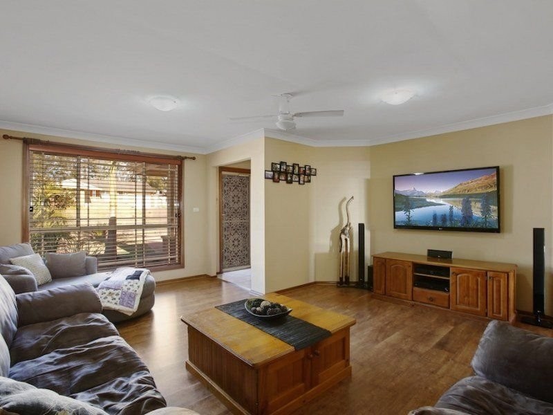 32 Paddy Miller Drive, Currans Hill NSW 2567