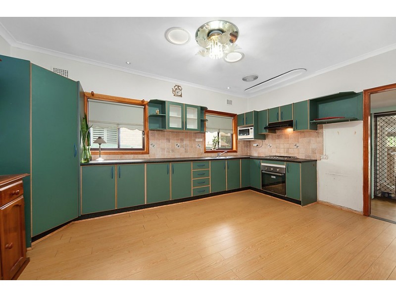 8 Seventh Street, Granville NSW 2142