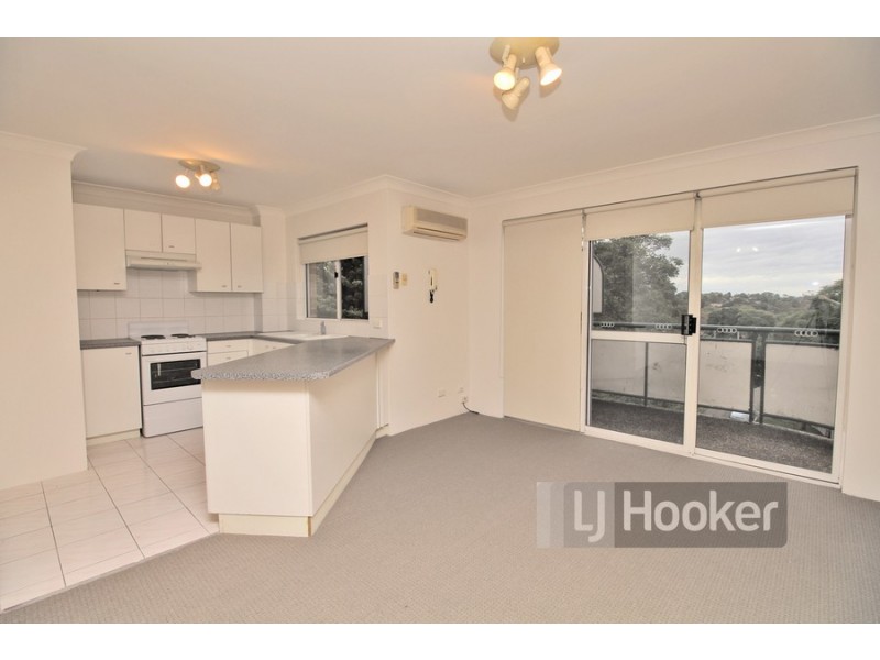 8/18-20 Thomas May Place, Westmead NSW 2145