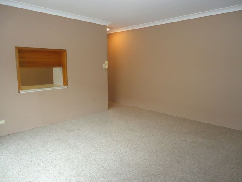 17 Caroline Street, Westmead NSW 2145