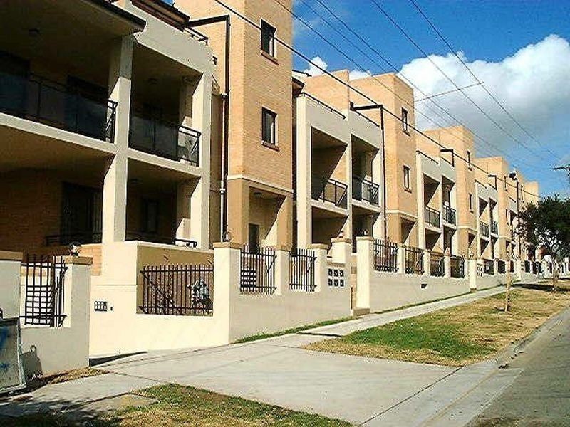 16-24 Lydbrook Street, Westmead NSW 2145