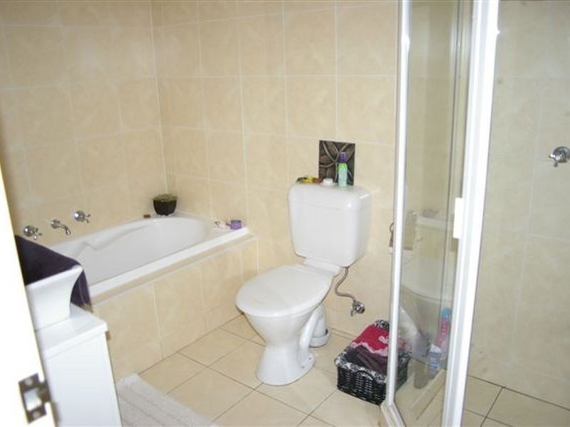 16-24 Lydbrook Street, Westmead NSW 2145