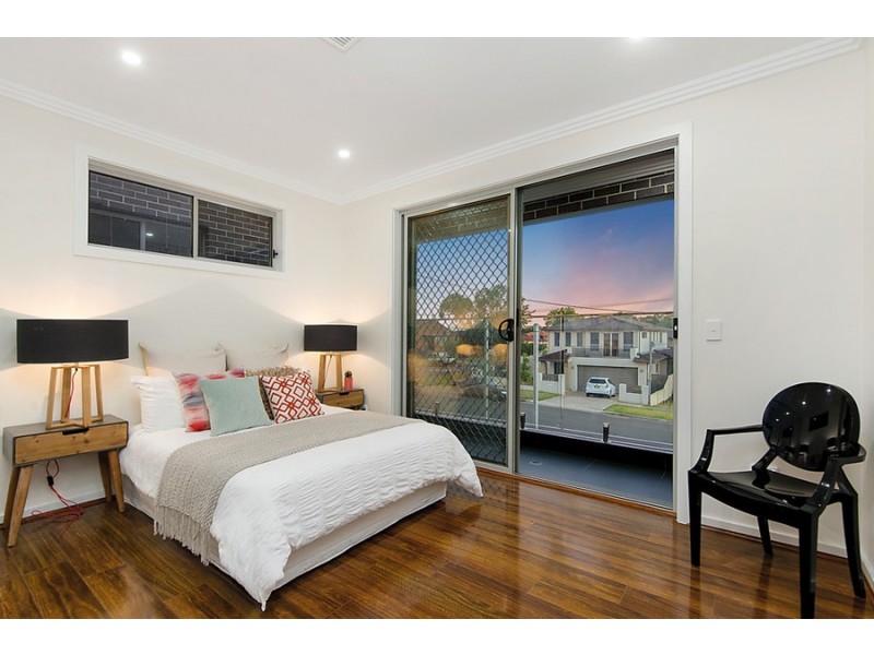 16 Alderney Road, Merrylands NSW 2160