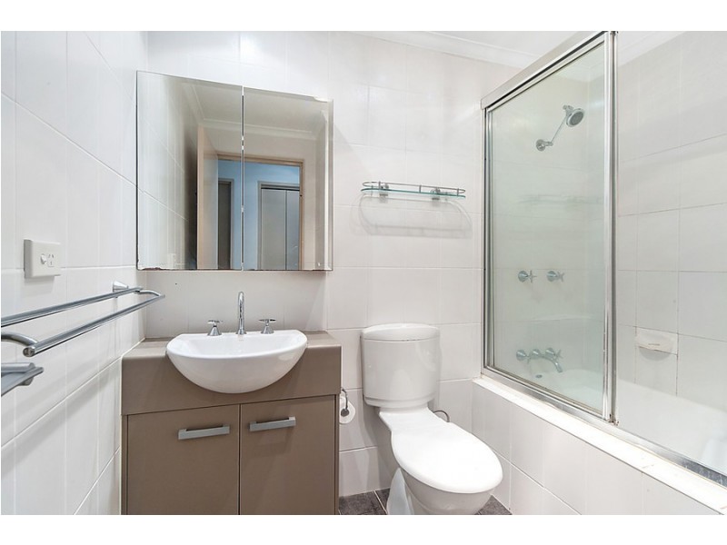 1/35-37 Lydbrook Street, Westmead NSW 2145