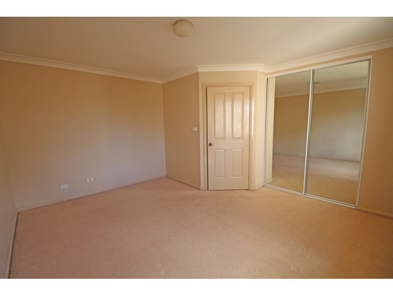 2/152 Metella Road, Toongabbie NSW 2146