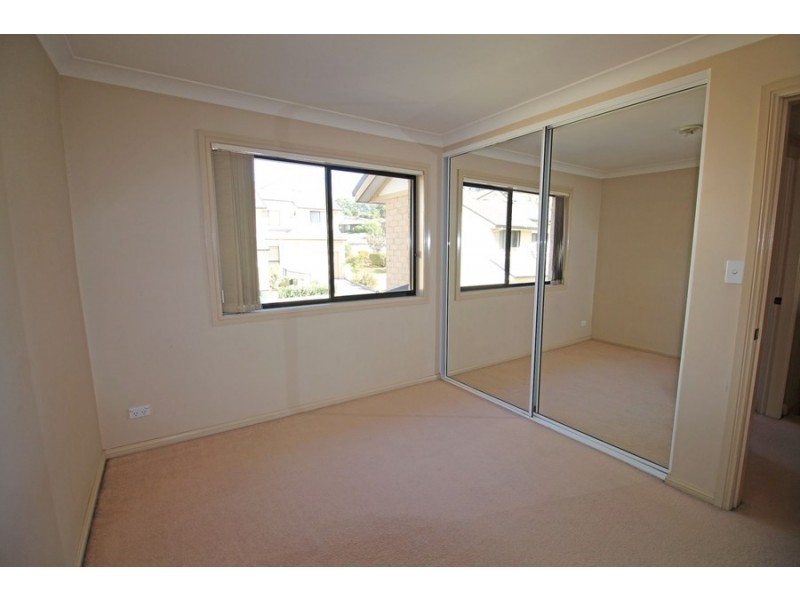 2/152 Metella Road, Toongabbie NSW 2146