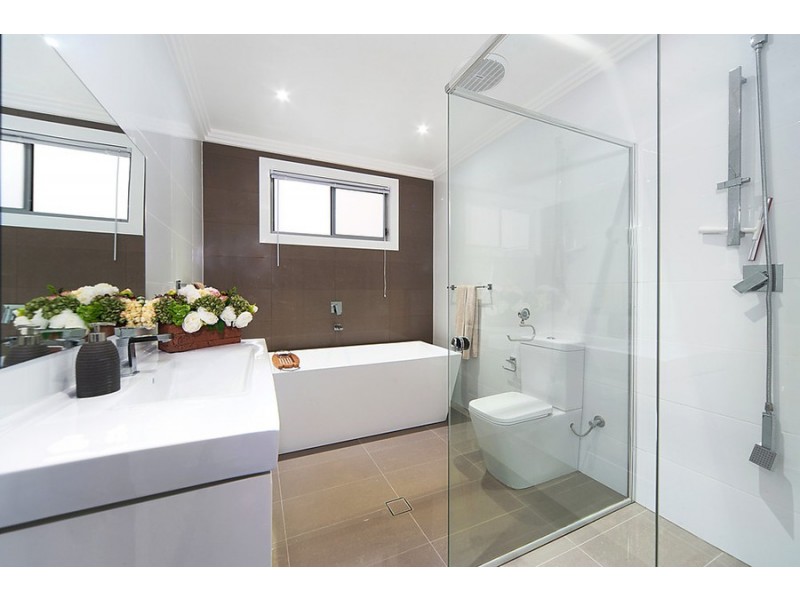 6A Michelle Drive, Constitution Hill NSW 2145