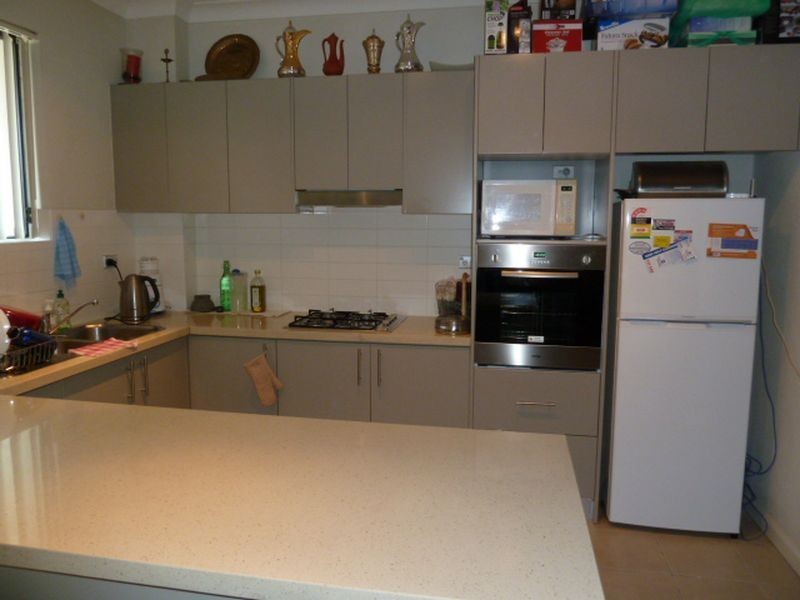 30 Lydbrook Street, Westmead NSW 2145