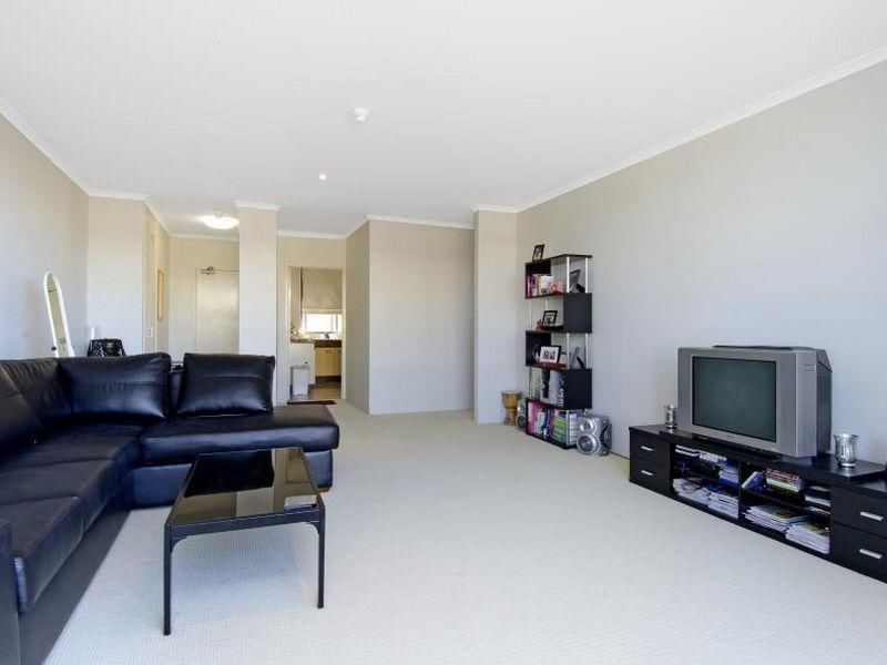 27 Railway Parade, Westmead NSW 2145