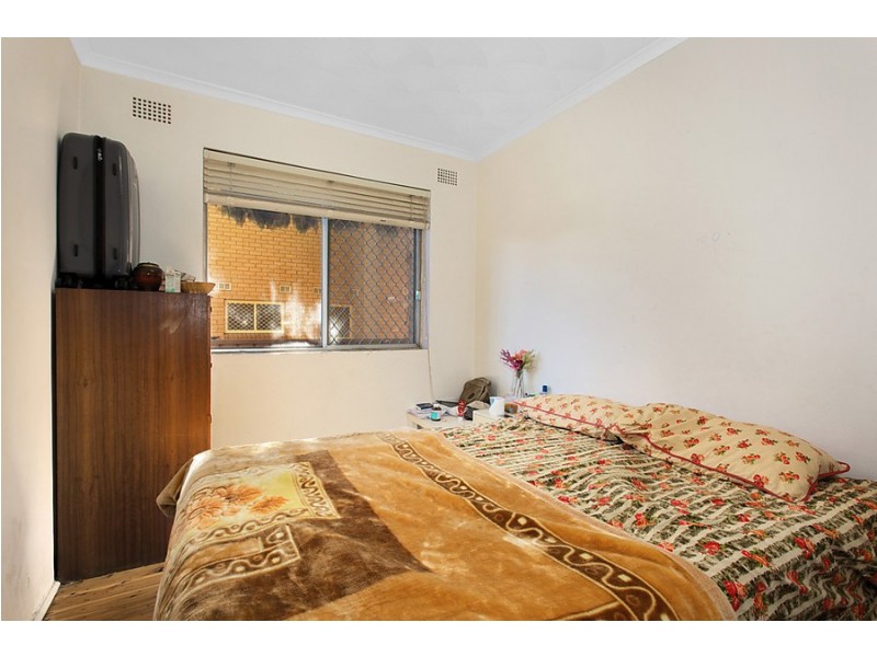 2/95 Hampden Road, Lakemba NSW 2195