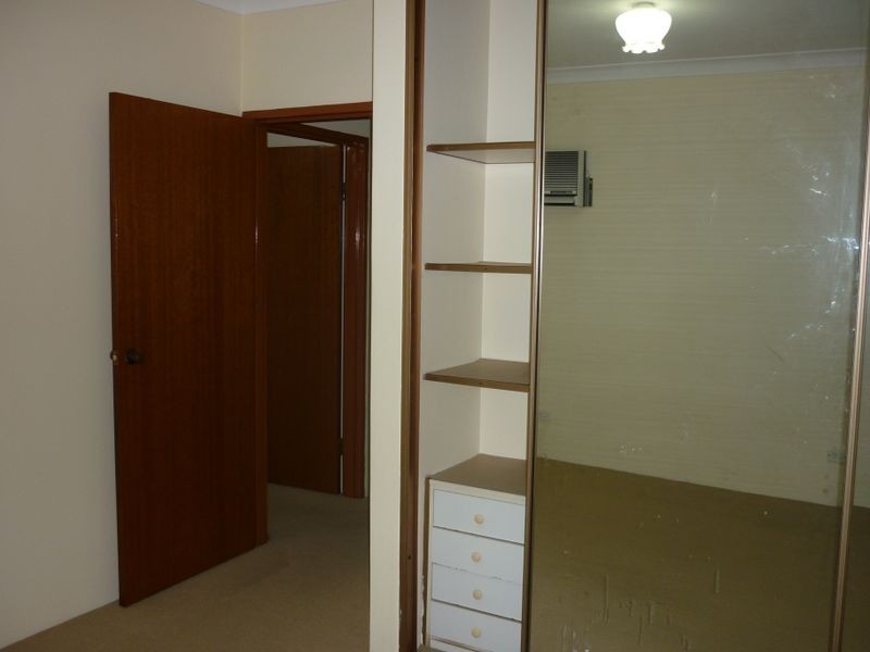 15 Pye Street, Westmead NSW 2145